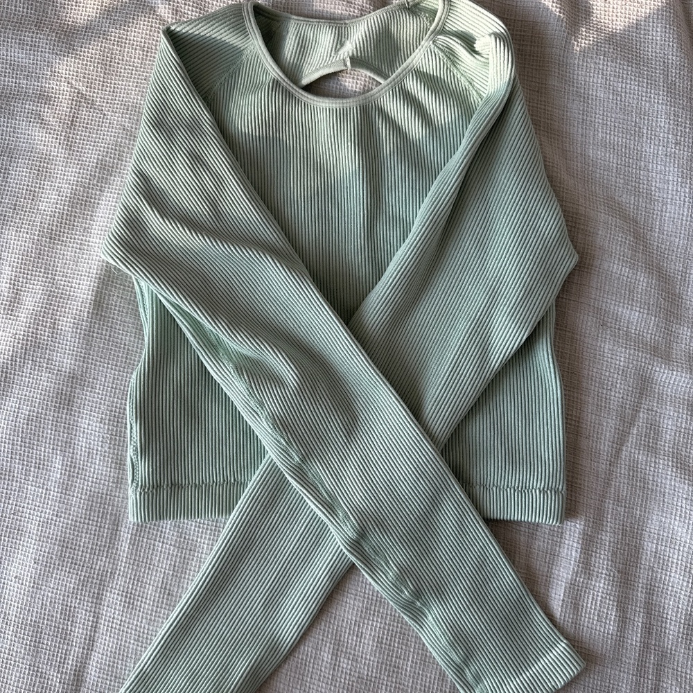 Vitality Open Back Long Sleeve Crop